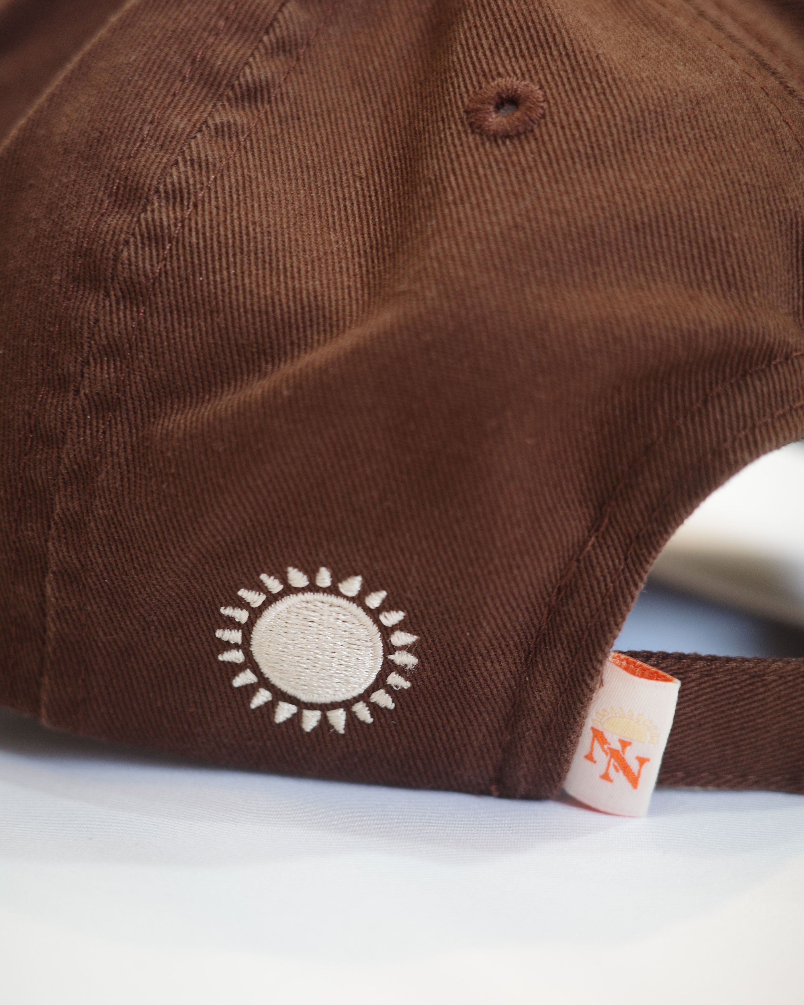 NOOSA NEVERLAND WASHED CAP - BROWN